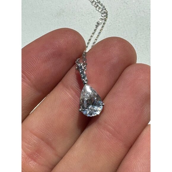 Vintage Sterling Silver Cubic Zirconia Pendant - 18 inch - Picture 4 of 8
